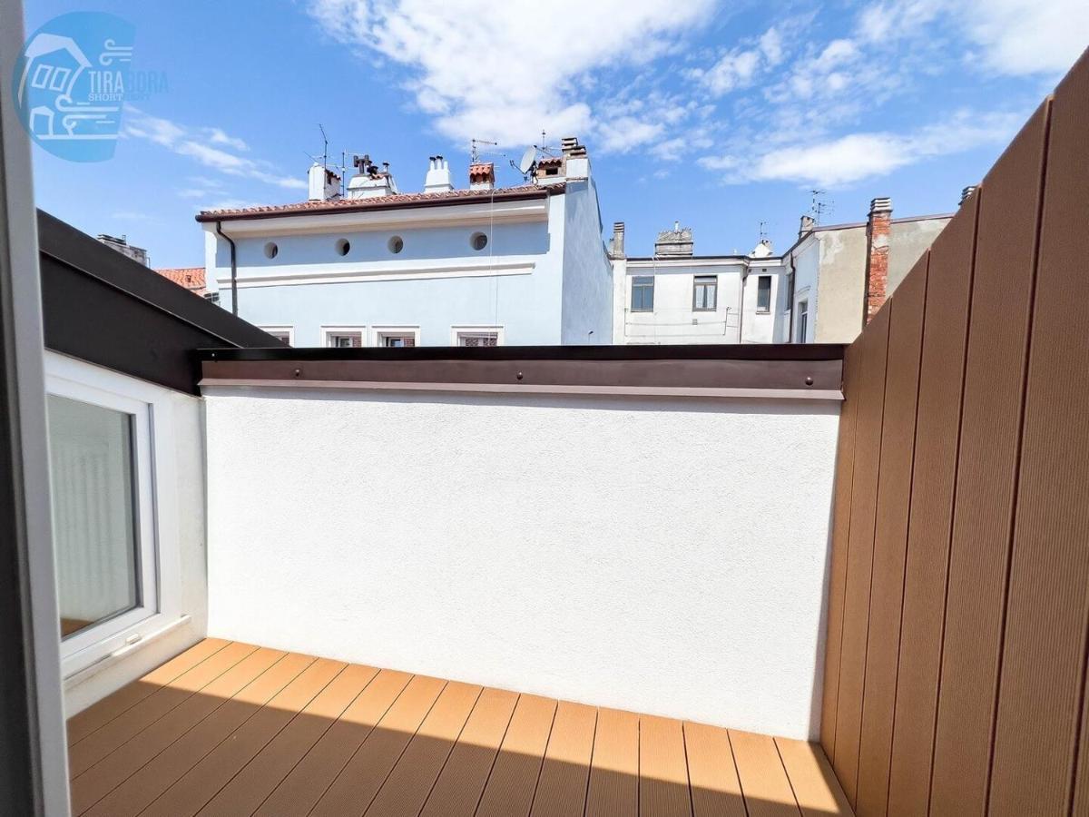 Corridoni 4C Tirabora Short Rent Apartment Trieste Exterior photo